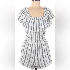Lulu’s mini scoop necked romper - striped - medium